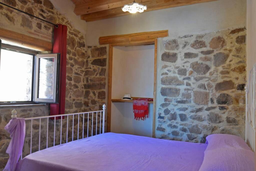 Terrazza Ambrogio Apartman Sant'Ambrogio  Kültér fotó